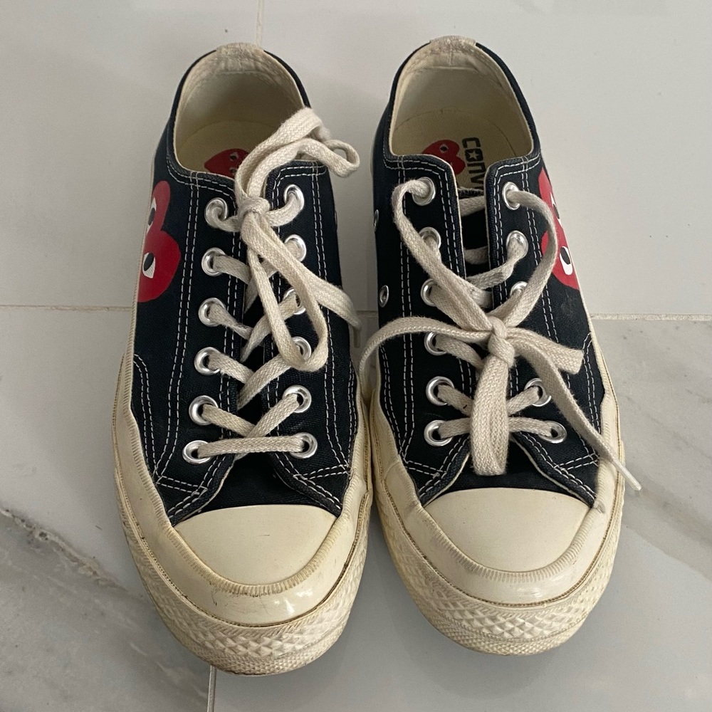 Shoes - Picture 2 of 3